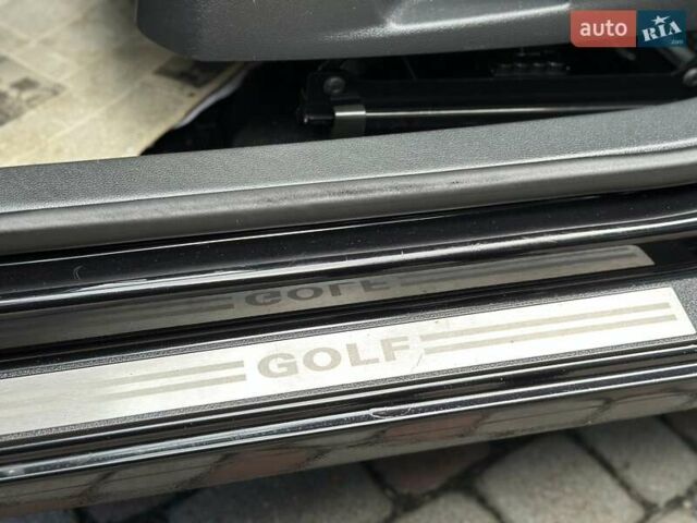 Черный Фольксваген Гольф, объемом двигателя 1.39 л и пробегом 199 тыс. км за 8750 $, фото 77 на Automoto.ua