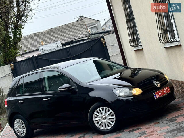 Черный Фольксваген Гольф, объемом двигателя 1.6 л и пробегом 138 тыс. км за 7950 $, фото 1 на Automoto.ua