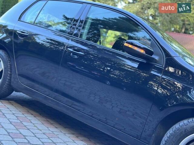 Черный Фольксваген Гольф, объемом двигателя 1.39 л и пробегом 199 тыс. км за 8750 $, фото 28 на Automoto.ua
