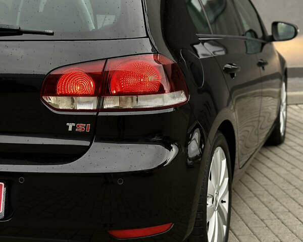 Черный Фольксваген Гольф, объемом двигателя 1.4 л и пробегом 197 тыс. км за 7999 $, фото 19 на Automoto.ua