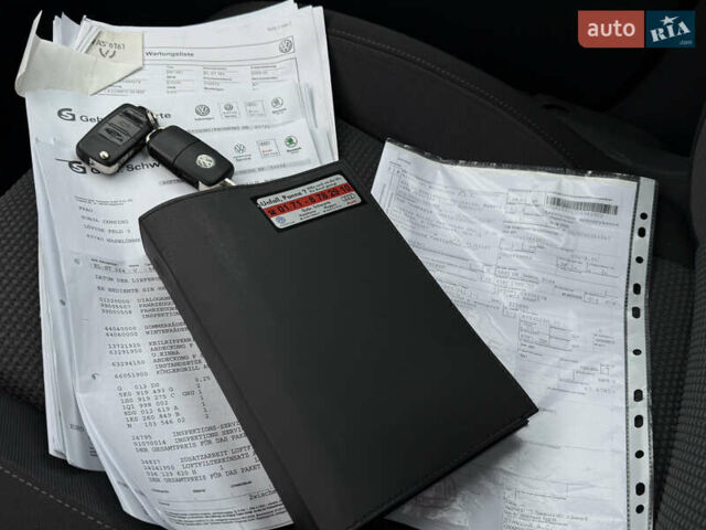 Чорний Фольксваген Гольф, об'ємом двигуна 1.4 л та пробігом 215 тис. км за 6850 $, фото 71 на Automoto.ua