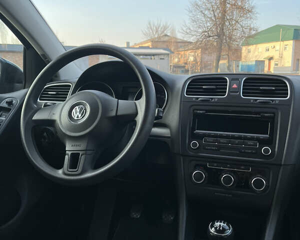 Чорний Фольксваген Гольф, об'ємом двигуна 1.4 л та пробігом 225 тис. км за 7650 $, фото 34 на Automoto.ua
