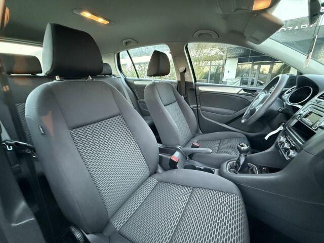 Чорний Фольксваген Гольф, об'ємом двигуна 1.4 л та пробігом 195 тис. км за 7300 $, фото 18 на Automoto.ua