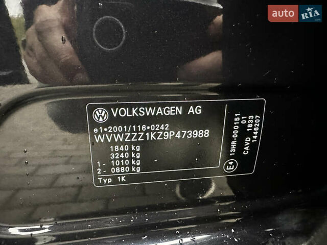 Черный Фольксваген Гольф, объемом двигателя 1.4 л и пробегом 197 тыс. км за 7999 $, фото 64 на Automoto.ua