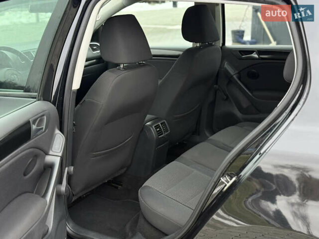 Чорний Фольксваген Гольф, об'ємом двигуна 1.4 л та пробігом 215 тис. км за 6850 $, фото 43 на Automoto.ua