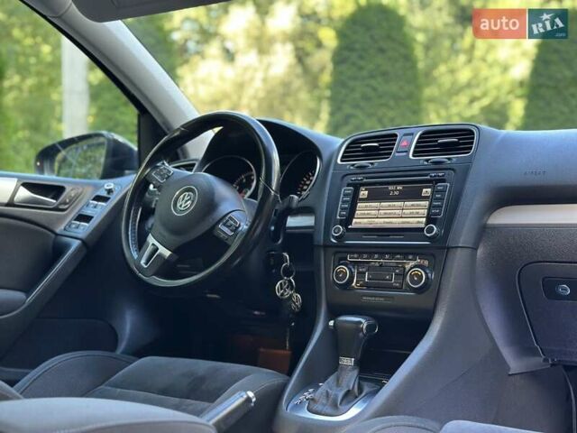 Черный Фольксваген Гольф, объемом двигателя 1.39 л и пробегом 200 тыс. км за 8177 $, фото 45 на Automoto.ua