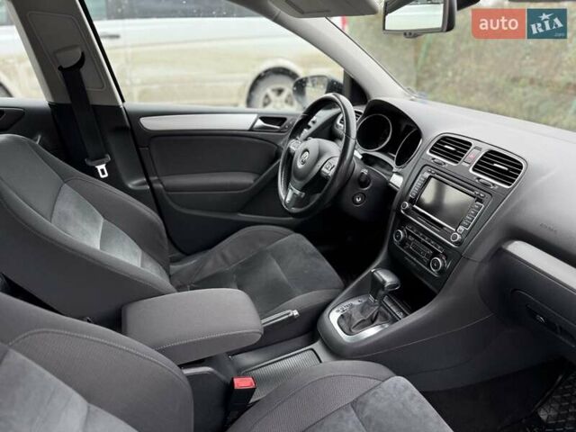 Черный Фольксваген Гольф, объемом двигателя 1.39 л и пробегом 203 тыс. км за 8900 $, фото 9 на Automoto.ua