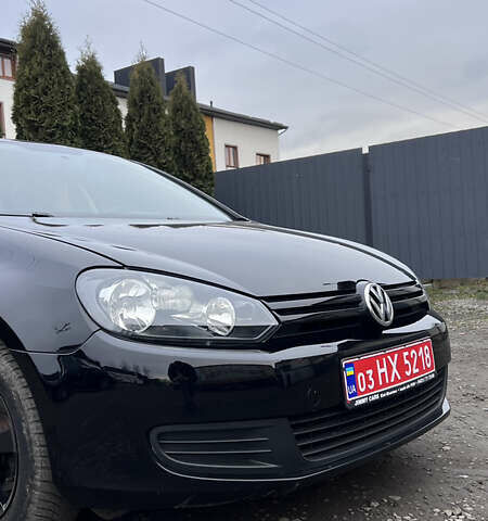 Черный Фольксваген Гольф, объемом двигателя 1.39 л и пробегом 242 тыс. км за 7999 $, фото 7 на Automoto.ua