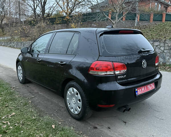 Черный Фольксваген Гольф, объемом двигателя 1.4 л и пробегом 229 тыс. км за 8300 $, фото 4 на Automoto.ua