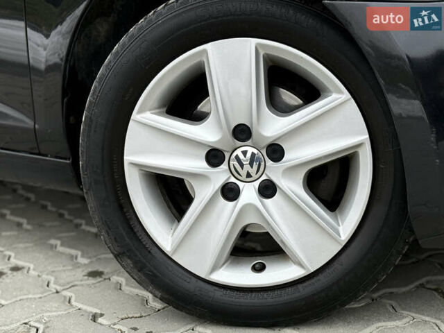 Чорний Фольксваген Гольф, об'ємом двигуна 1.4 л та пробігом 215 тис. км за 6850 $, фото 22 на Automoto.ua