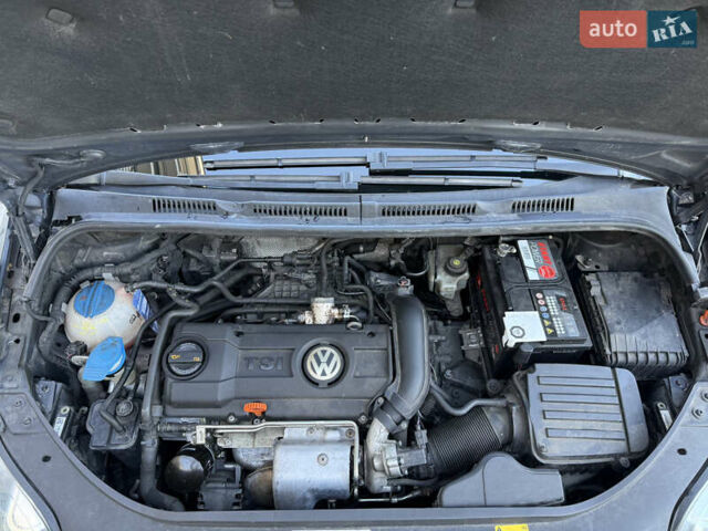 Чорний Фольксваген Гольф, об'ємом двигуна 1.4 л та пробігом 168 тис. км за 9100 $, фото 30 на Automoto.ua