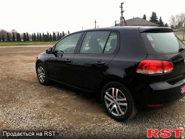 Черный Фольксваген Гольф, объемом двигателя 1.6 л и пробегом 232 тыс. км за 8200 $, фото 4 на Automoto.ua