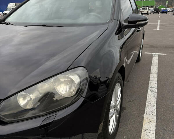 Черный Фольксваген Гольф, объемом двигателя 1.4 л и пробегом 175 тыс. км за 8700 $, фото 6 на Automoto.ua