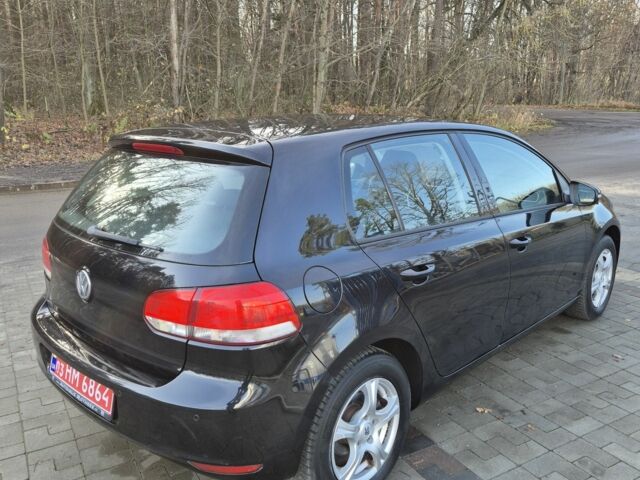 Черный Фольксваген Гольф, объемом двигателя 1.4 л и пробегом 236 тыс. км за 6400 $, фото 3 на Automoto.ua