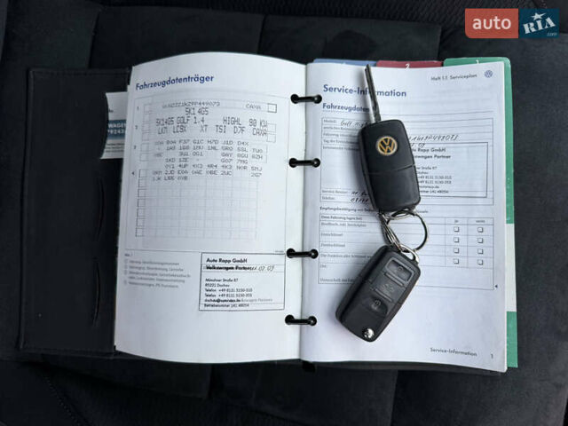 Черный Фольксваген Гольф, объемом двигателя 1.4 л и пробегом 227 тыс. км за 8500 $, фото 100 на Automoto.ua