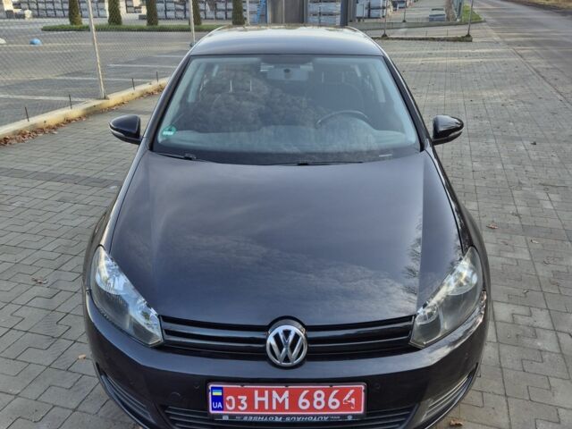 Черный Фольксваген Гольф, объемом двигателя 1.4 л и пробегом 236 тыс. км за 6400 $, фото 5 на Automoto.ua