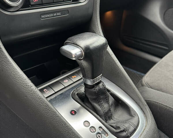 Черный Фольксваген Гольф, объемом двигателя 1.39 л и пробегом 279 тыс. км за 6800 $, фото 19 на Automoto.ua