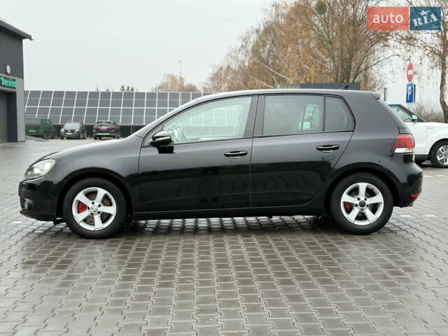 Черный Фольксваген Гольф, объемом двигателя 1.4 л и пробегом 227 тыс. км за 8500 $, фото 4 на Automoto.ua