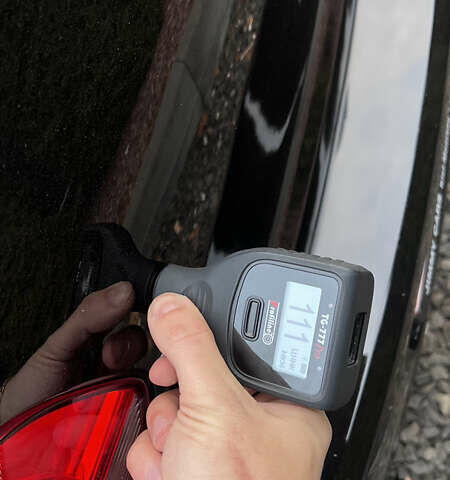 Черный Фольксваген Гольф, объемом двигателя 1.39 л и пробегом 242 тыс. км за 7999 $, фото 72 на Automoto.ua