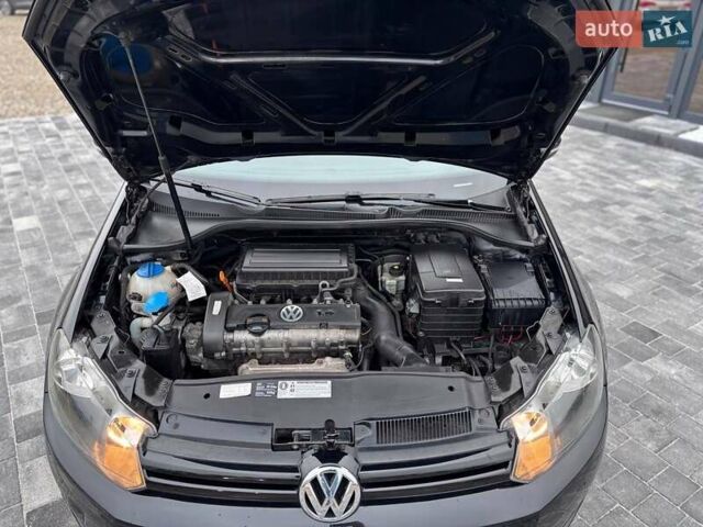 Черный Фольксваген Гольф, объемом двигателя 1.4 л и пробегом 184 тыс. км за 7899 $, фото 29 на Automoto.ua