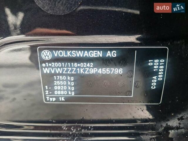 Черный Фольксваген Гольф, объемом двигателя 1.4 л и пробегом 187 тыс. км за 6750 $, фото 59 на Automoto.ua