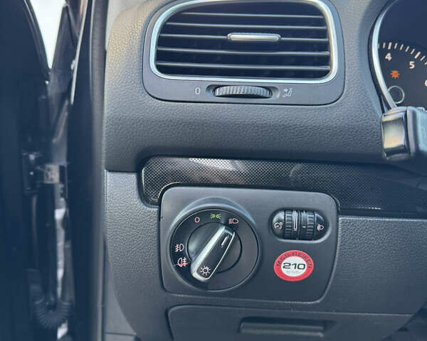 Чорний Фольксваген Гольф, об'ємом двигуна 1.4 л та пробігом 215 тис. км за 6190 $, фото 20 на Automoto.ua