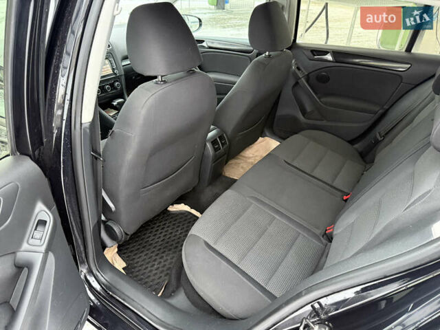 Чорний Фольксваген Гольф, об'ємом двигуна 1.39 л та пробігом 230 тис. км за 8350 $, фото 6 на Automoto.ua