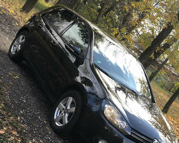 Черный Фольксваген Гольф, объемом двигателя 1.4 л и пробегом 202 тыс. км за 7700 $, фото 1 на Automoto.ua