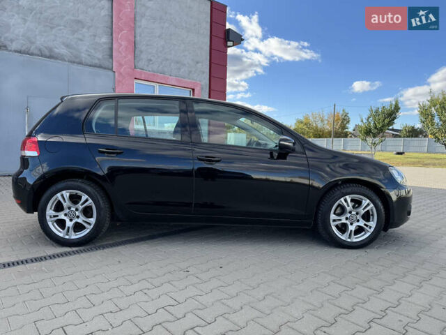 Черный Фольксваген Гольф, объемом двигателя 1.6 л и пробегом 186 тыс. км за 7999 $, фото 21 на Automoto.ua