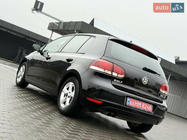 Черный Фольксваген Гольф, объемом двигателя 1.4 л и пробегом 227 тыс. км за 8500 $, фото 22 на Automoto.ua