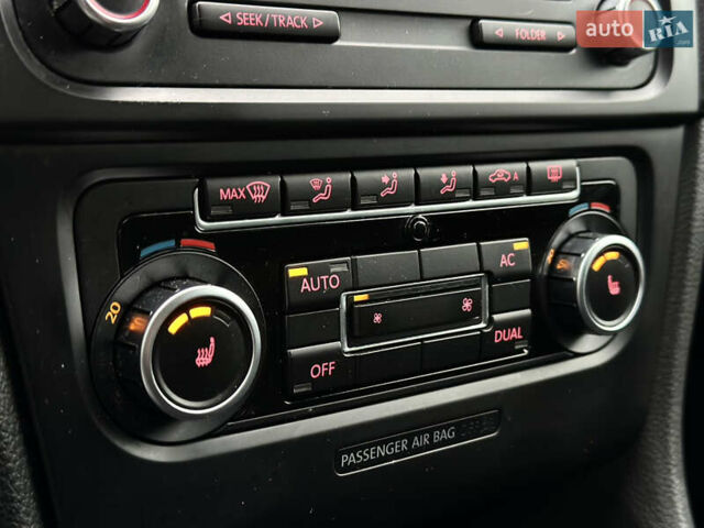 Черный Фольксваген Гольф, объемом двигателя 1.4 л и пробегом 197 тыс. км за 7999 $, фото 54 на Automoto.ua