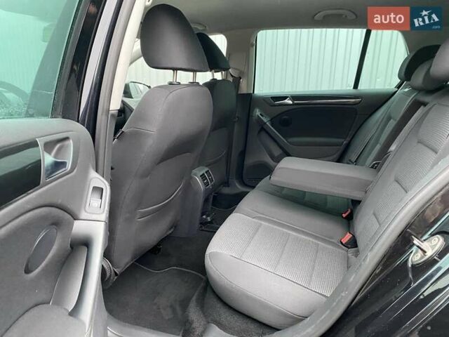 Черный Фольксваген Гольф, объемом двигателя 1.39 л и пробегом 221 тыс. км за 7900 $, фото 4 на Automoto.ua