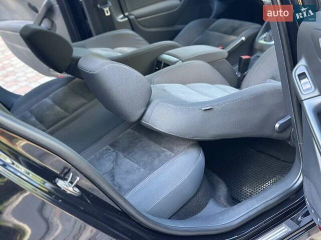 Черный Фольксваген Гольф, объемом двигателя 1.39 л и пробегом 199 тыс. км за 8750 $, фото 44 на Automoto.ua