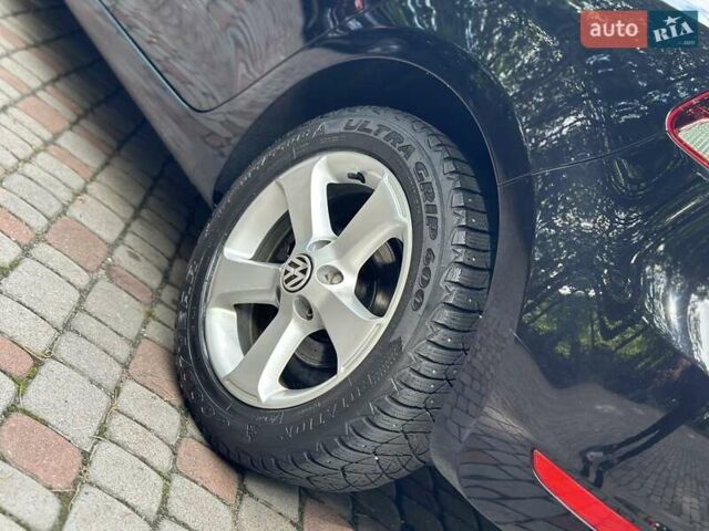 Черный Фольксваген Гольф, объемом двигателя 1.39 л и пробегом 190 тыс. км за 9150 $, фото 36 на Automoto.ua