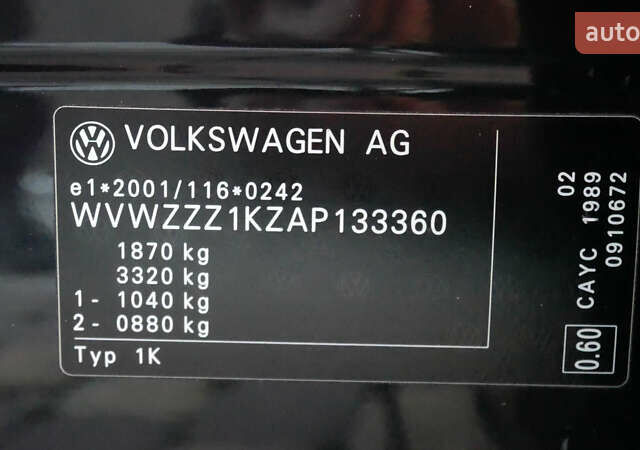 Черный Фольксваген Гольф, объемом двигателя 1.59 л и пробегом 227 тыс. км за 8600 $, фото 26 на Automoto.ua