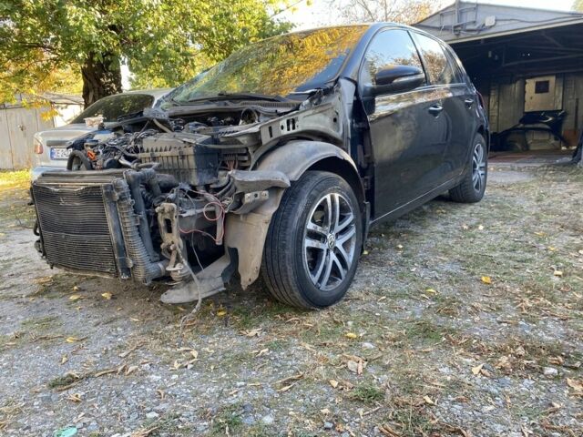 Черный Фольксваген Гольф, объемом двигателя 0 л и пробегом 283 тыс. км за 3499 $, фото 3 на Automoto.ua