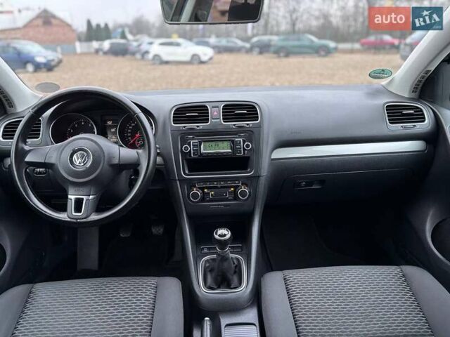 Черный Фольксваген Гольф, объемом двигателя 1.4 л и пробегом 184 тыс. км за 7899 $, фото 20 на Automoto.ua