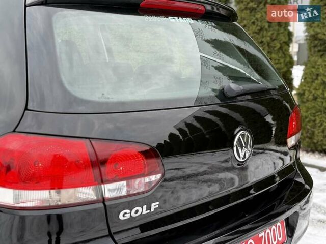 Чорний Фольксваген Гольф, об'ємом двигуна 1.39 л та пробігом 155 тис. км за 7400 $, фото 31 на Automoto.ua