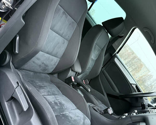 Черный Фольксваген Гольф, объемом двигателя 1.4 л и пробегом 227 тыс. км за 8500 $, фото 82 на Automoto.ua