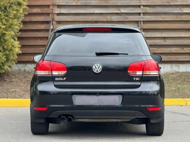 Черный Фольксваген Гольф, объемом двигателя 1.4 л и пробегом 228 тыс. км за 7400 $, фото 1 на Automoto.ua