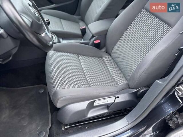 Черный Фольксваген Гольф, объемом двигателя 1.4 л и пробегом 184 тыс. км за 7899 $, фото 12 на Automoto.ua