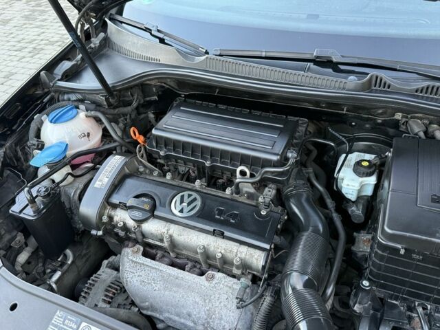 Чорний Фольксваген Гольф, об'ємом двигуна 1.4 л та пробігом 195 тис. км за 7300 $, фото 22 на Automoto.ua