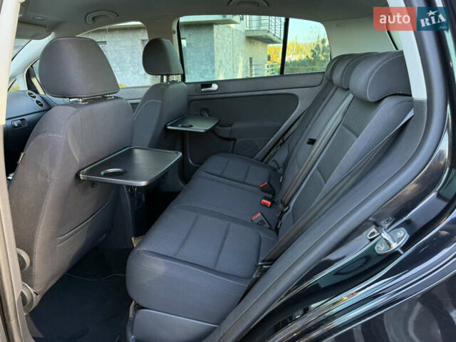 Чорний Фольксваген Гольф, об'ємом двигуна 1.4 л та пробігом 168 тис. км за 9100 $, фото 26 на Automoto.ua