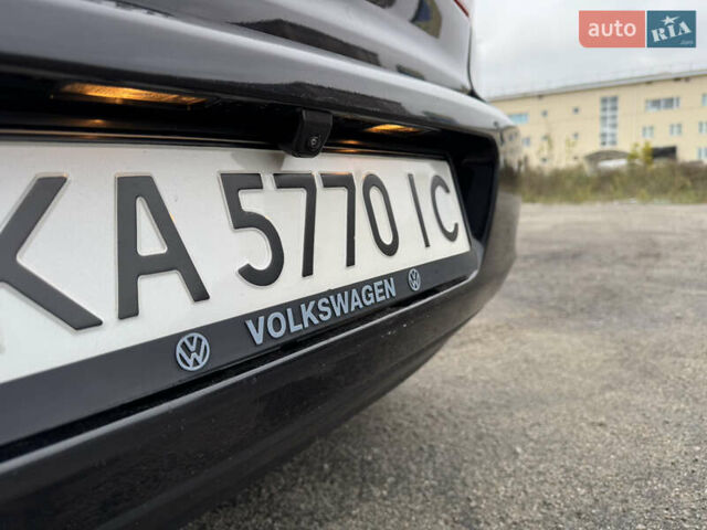 Черный Фольксваген Гольф, объемом двигателя 1.39 л и пробегом 279 тыс. км за 6800 $, фото 10 на Automoto.ua