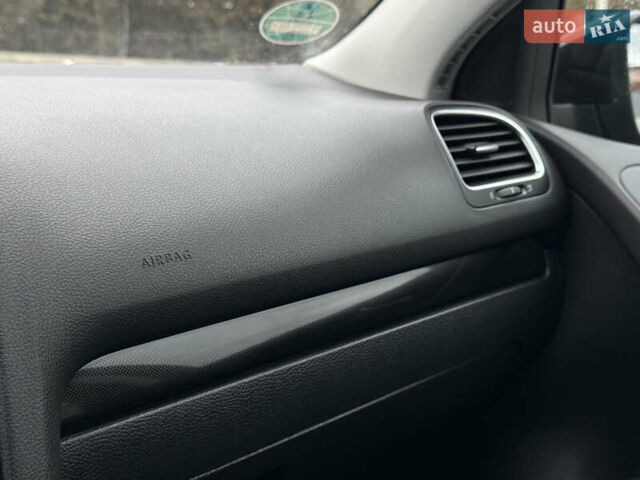 Чорний Фольксваген Гольф, об'ємом двигуна 1.4 л та пробігом 215 тис. км за 6850 $, фото 67 на Automoto.ua