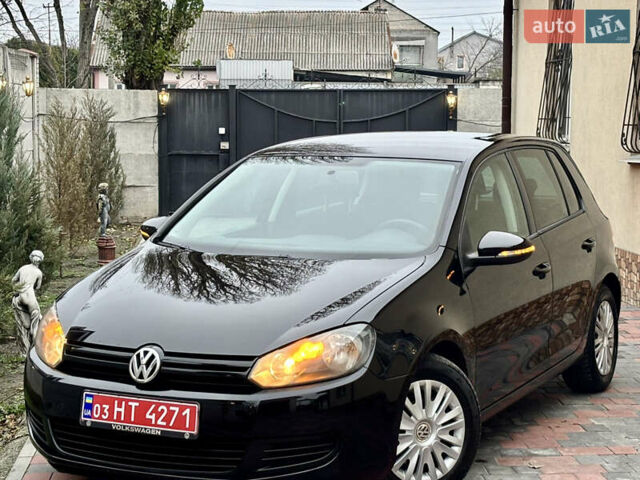 Черный Фольксваген Гольф, объемом двигателя 1.6 л и пробегом 138 тыс. км за 7950 $, фото 8 на Automoto.ua