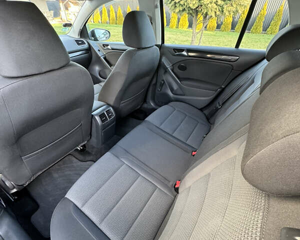 Чорний Фольксваген Гольф, об'ємом двигуна 1.4 л та пробігом 215 тис. км за 6190 $, фото 26 на Automoto.ua