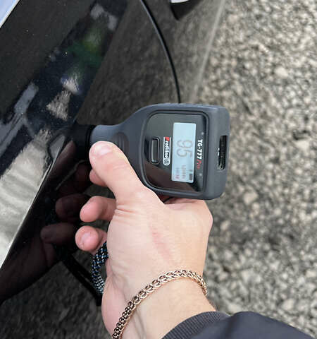 Черный Фольксваген Гольф, объемом двигателя 1.39 л и пробегом 242 тыс. км за 7999 $, фото 64 на Automoto.ua