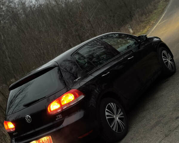 Черный Фольксваген Гольф, объемом двигателя 1.2 л и пробегом 161 тыс. км за 6700 $, фото 4 на Automoto.ua