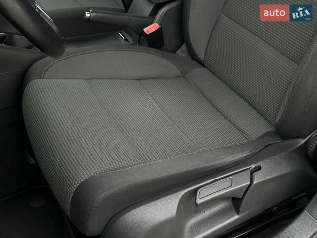 Чорний Фольксваген Гольф, об'ємом двигуна 1.4 л та пробігом 215 тис. км за 6850 $, фото 40 на Automoto.ua